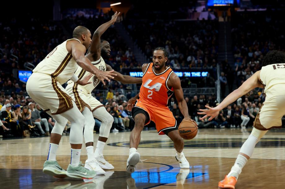 莱昂纳德23分快船逆转胜勇士 加兰首秀12分2助攻