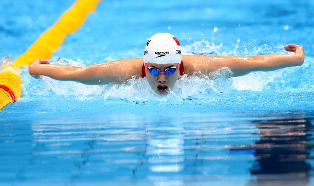 华体会体育-张雨霏俞李妍携手过关 覃海洋200蛙被判犯规